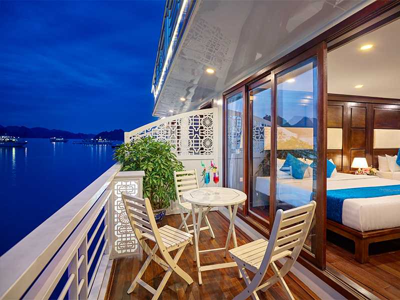Alisa Cruise - Alisa Suite Balcony Ocean View with Jacuzzi - 2 Pax/ Cabin