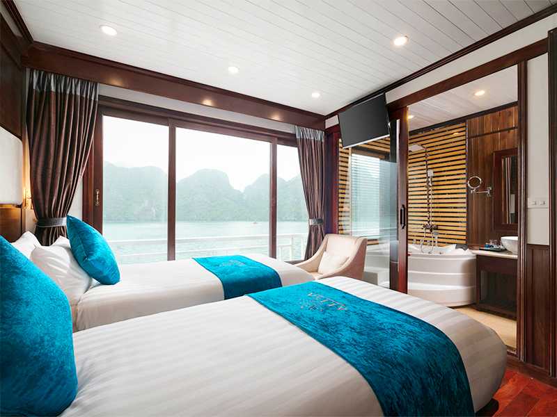 Alisa Cruise - Senior Suite Ocean View with Jacuzzi - 1 Pax/ Cabin