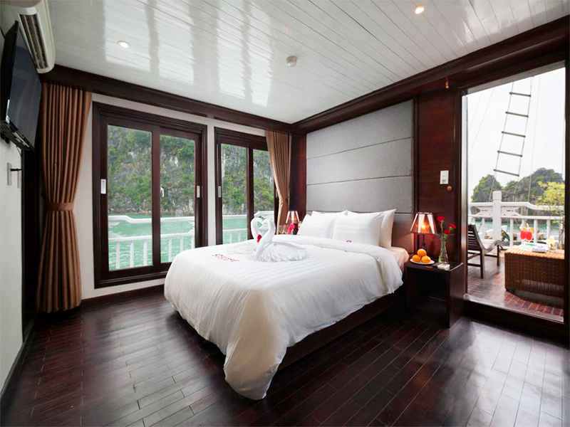 Honeymoon Suites - 2 Pax/ Cabin (Location: 2nd Deck - Private Balcony)