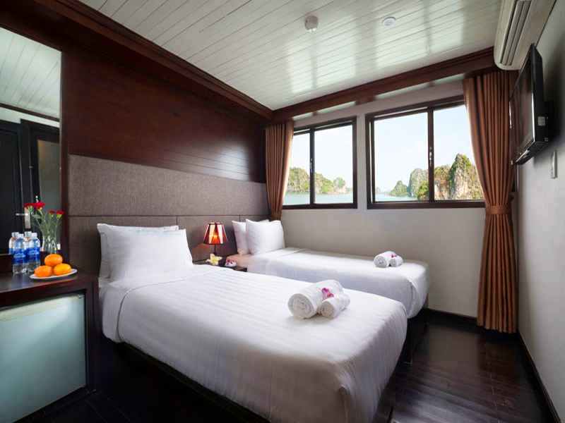 Deluxe Seaview - 3 Pax/ Cabin (Location: 1st Deck - Window Seaview)