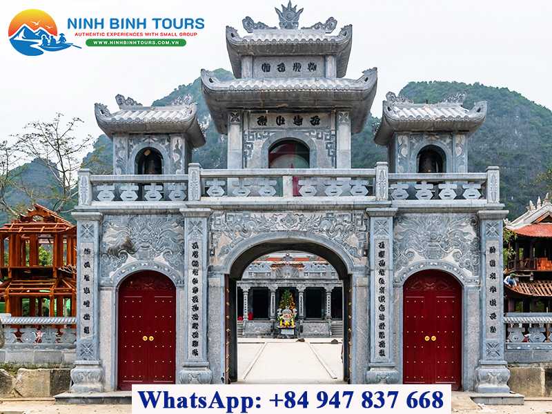 Thai Vi Temple - A Journey into the Golden Valley’s Royal Past - Ninh Binh - Vietnam
