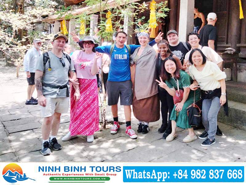 Ninh Binh Private Tours - 1 Day - Visit: Hoa Lu - Tam Coc - Mua Cave - Bich Dong Pagoda - Departure from Hanoi (BEST CHOICE)