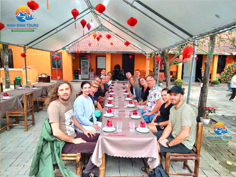 Ninh Binh Private Tours - 1 Day - Visit: Tam Coc - Bai Dinh Pagoda - Departure from Hanoi