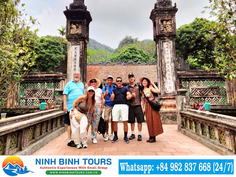Ninh Binh Private Tour - 1 Day - Visit: Hoa Lu - Tam Coc - Bich Dong Pagoda - Departure from Ninh Binh