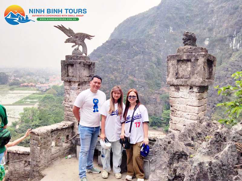 Ninh Binh Private Tour - 1 Day - Visit: Hoa Lu - Tam Coc - Mua Cave - Departure from Ninh Binh