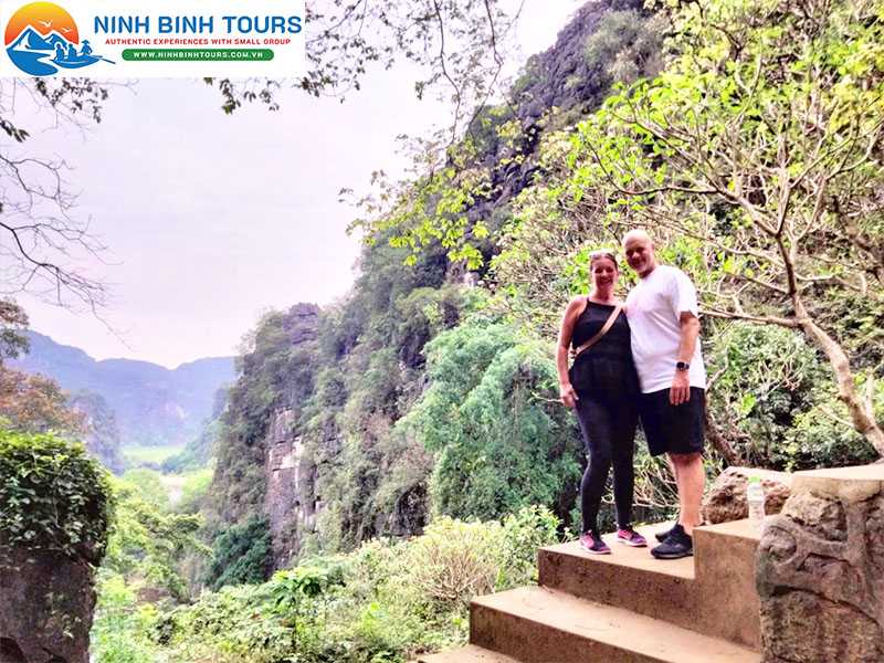 Ninh Binh Private Tour - 1 Day - Visit: Tam Coc - Mua Cave - Bai Dinh Pagoda - Departure from Ninh Binh