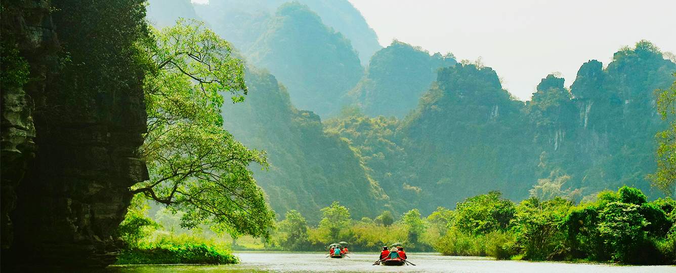 Ninh Binh Private Tours - 1 Day - Visit: Hoa Lu - Tam Coc - Bich Dong Pagoda - Departure from Hanoi